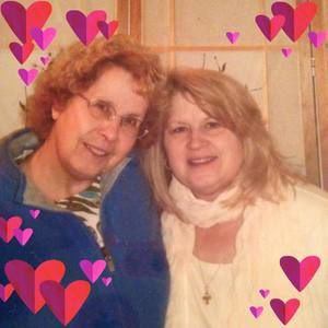 Meet your Posher, Cynthia